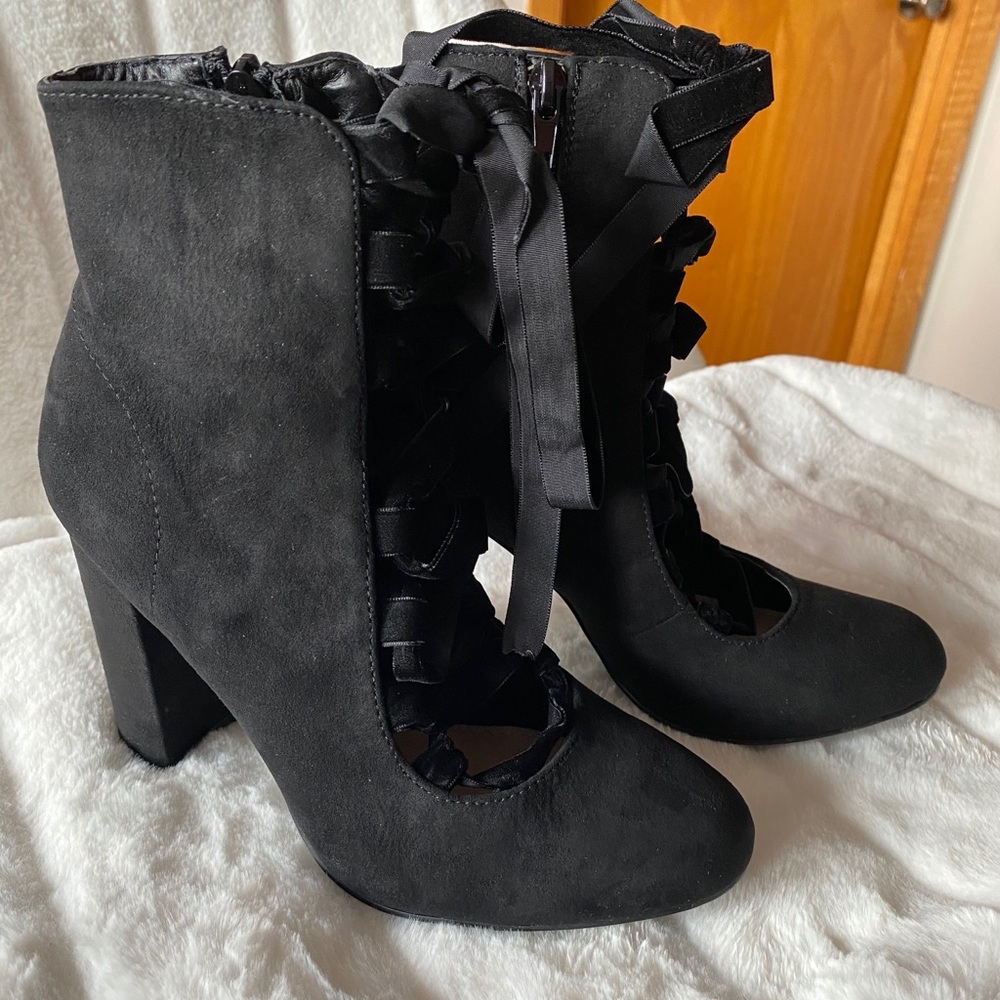 Women heel boots shoes